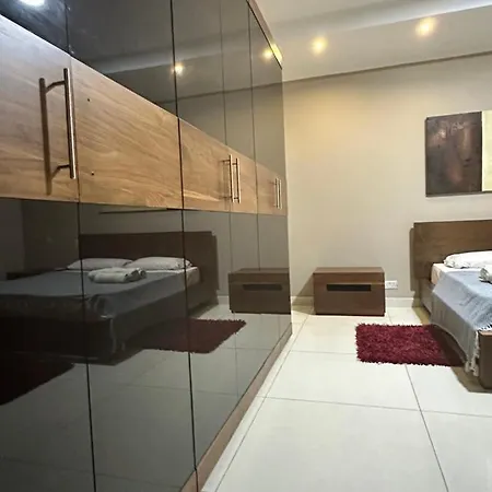 ゲストハウス Luxury Seaside In