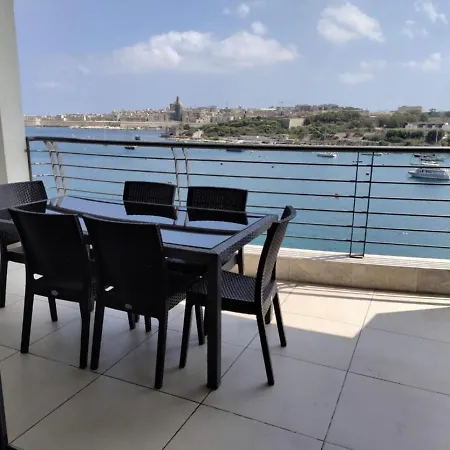 Guest house Luxury Seaside In Sliema